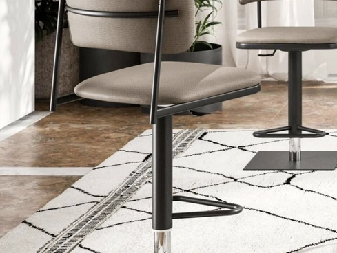 Sgabello Logan di Ozzio