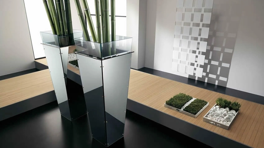 Vaso freestanding con pannelli intercambiabili Amon di Tonelli