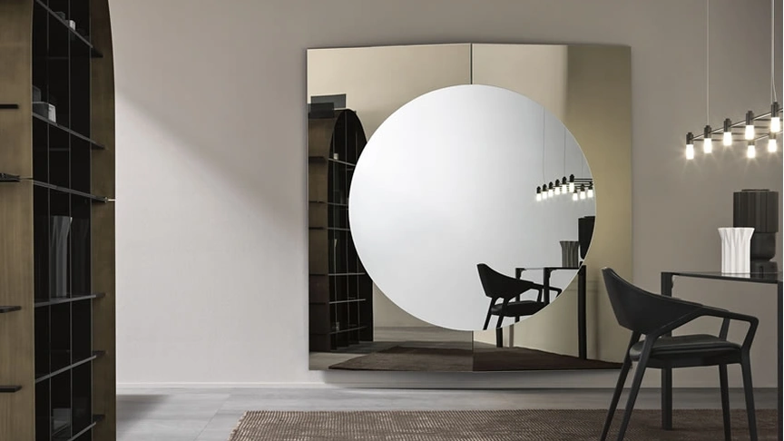 Specchio da parete con struttura in legno formata da due pannelli a specchio Central di Tonelli