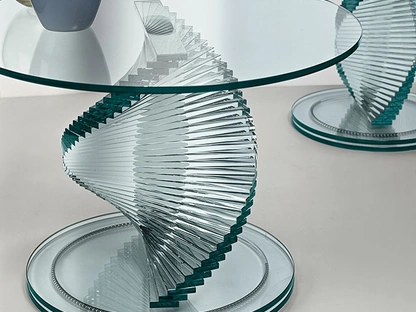 Tavolino di design con base rotante Elica Tonelli