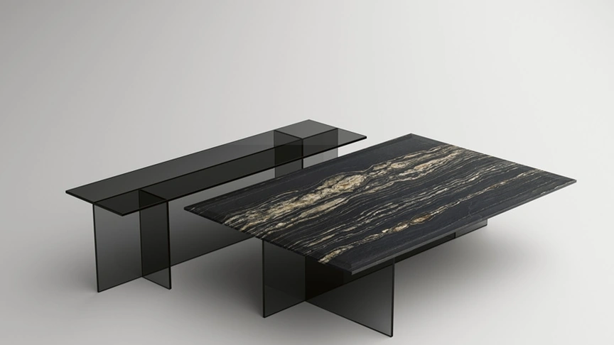 Tavolino in marmo con base in vetro Sestante Stone di Tonelli