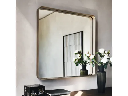 Specchio Wish S da parete in cristallo specchiato con cornice in acciaio verniciato goffrato di Cattelan Italia
