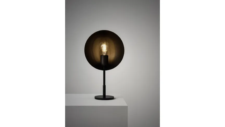 Lampada da tavolo ruotabile in metallo Charlotte Tavolo di Midj