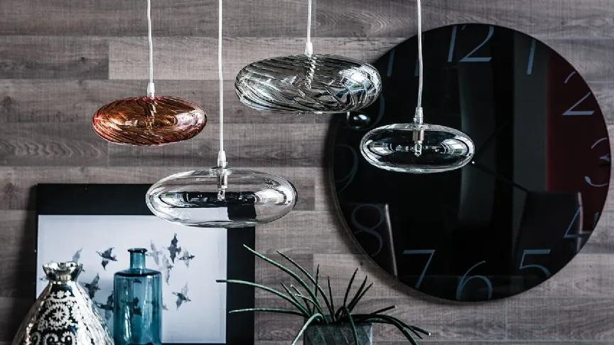 Lampada a sospensione con paralume in vetro borosilicato arancio o fumé Lim Z di Cattelan Italia