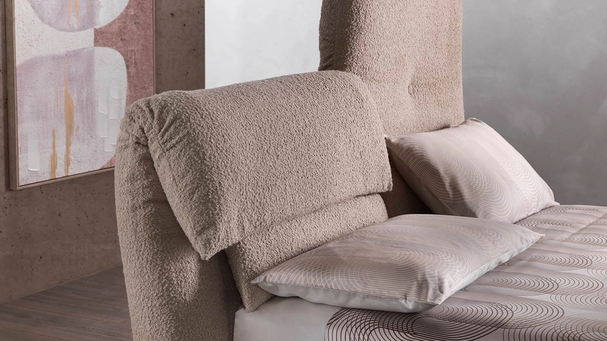 Letto in tessuto con testiera reclinabile Designer Lift di Altrenotti