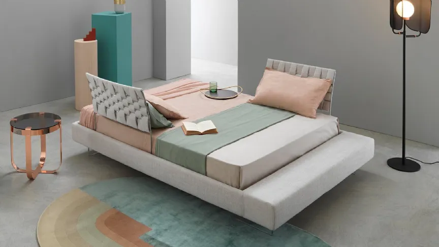 Letto Limes T Large con testiera riposizionabile di Saba