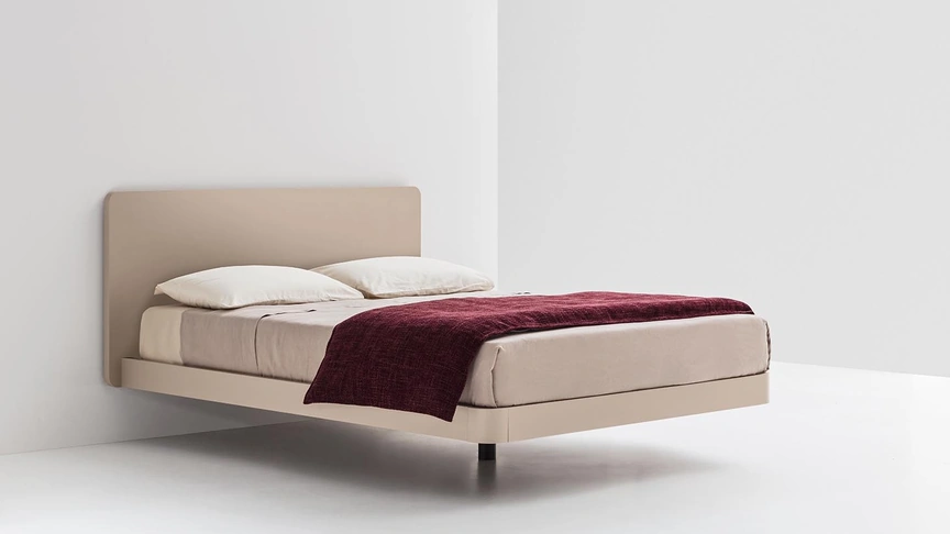 Letto Voile in legno laccato di Alf Da Frè