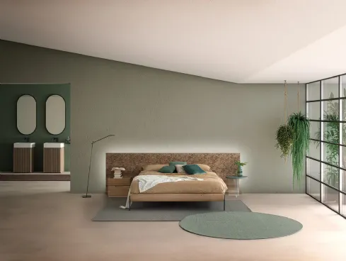 Letto Zen Elegance Grey in legno massello di Rovere con testiera decorata di Devina Nais