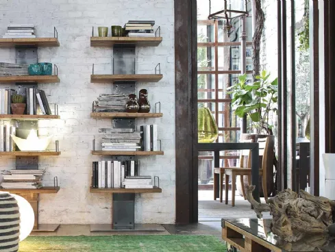 Libreria Infinity di Devina Nais