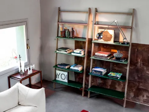 Libreria Klass di Devina Nais