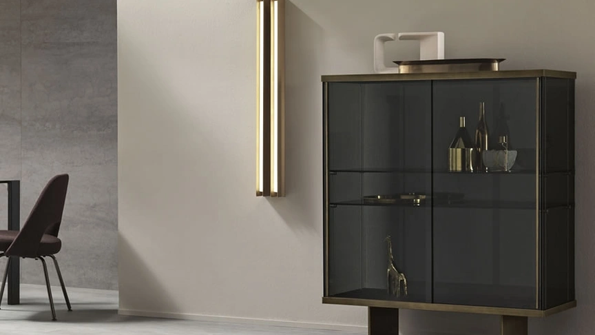 Madia alta in vetro con struttura in metallo East Side di Tonelli