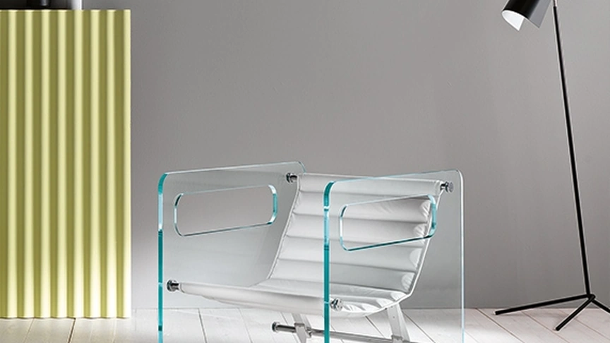 Poltrona con seduta regolabile in pelle e struttura in vetro Naked di Tonelli