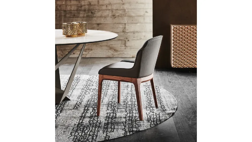 Sedia Musa in pelle con base in legno di Cattelan Italia