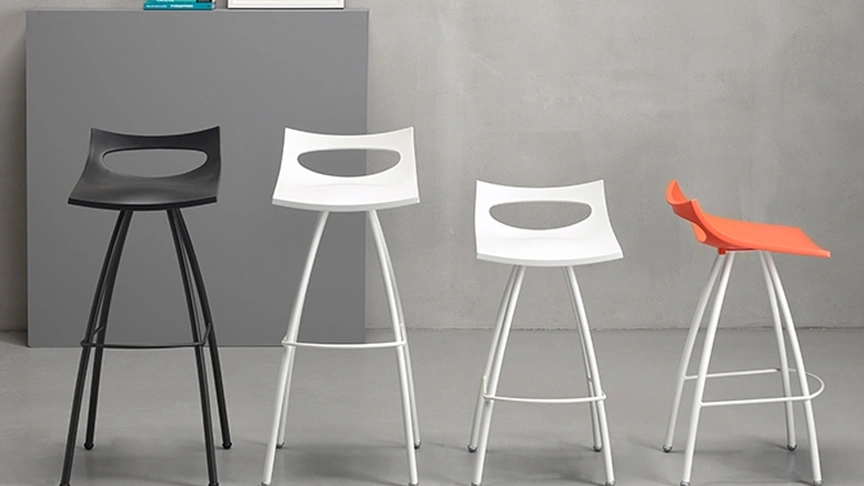 Sgabello in tecnopolimero Diablito di Scab Design