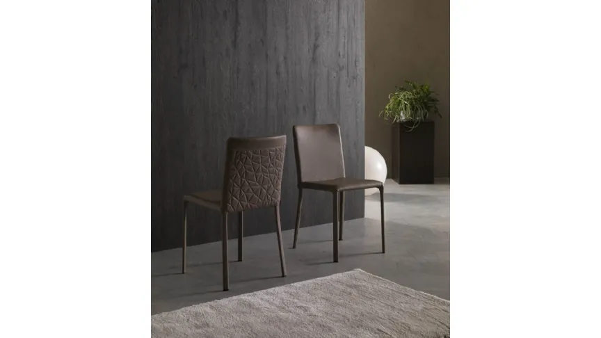 Sedia rivestita in pelle con motivo geometrico sullo schienale Lunette Plus di Ozzio