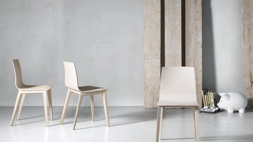 Sedia con telaio in legno massello Smilla di Scab Design