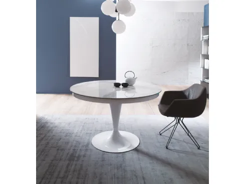 Tavolo rotondo allungabile in marble glass Eclipse di Ozzio