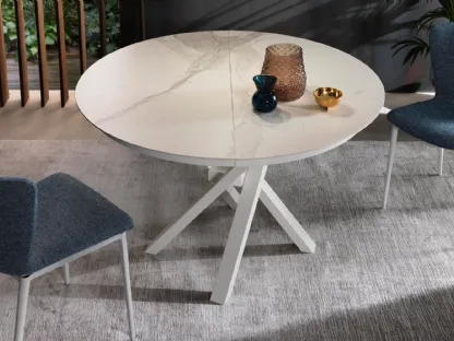 Tavolo allungabile Round con top in ceramica e base in alluminio verniciato di Riflessi