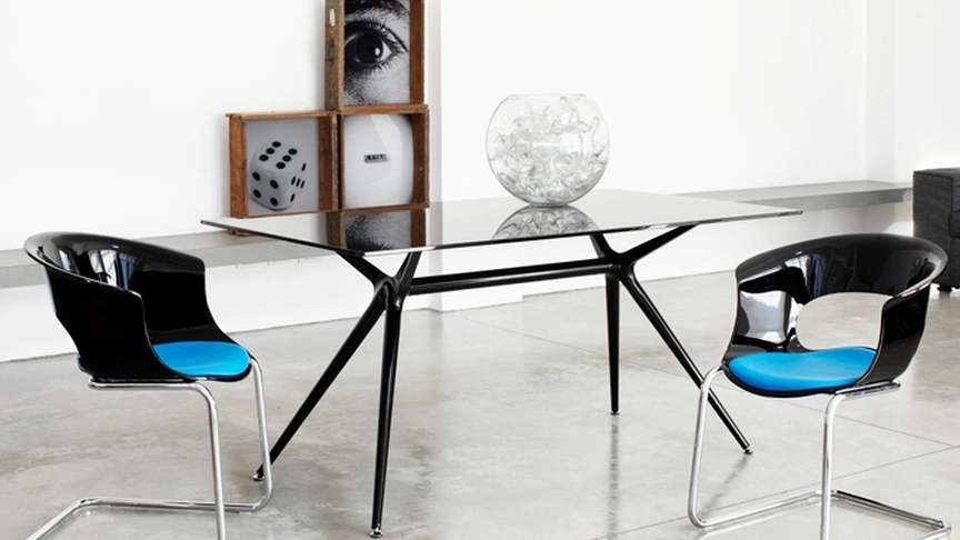 Tavolo in vetro Metropolis di Scab Design