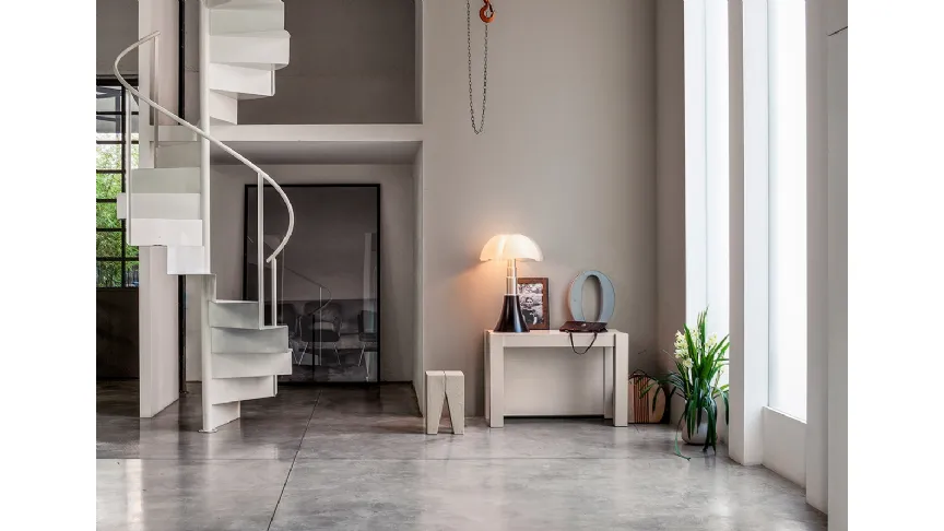 Tavolo Consolle allungabile chiusa in Rovere massello Steward di Devina Nais