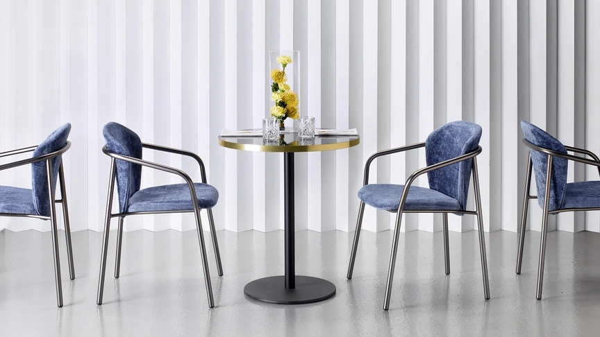 Tavolo Tiffany colonna tonda di Scab Design