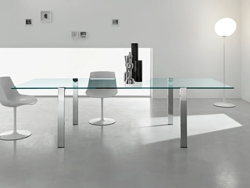 Tavolo Livingstand con top in vetro di Tonelli