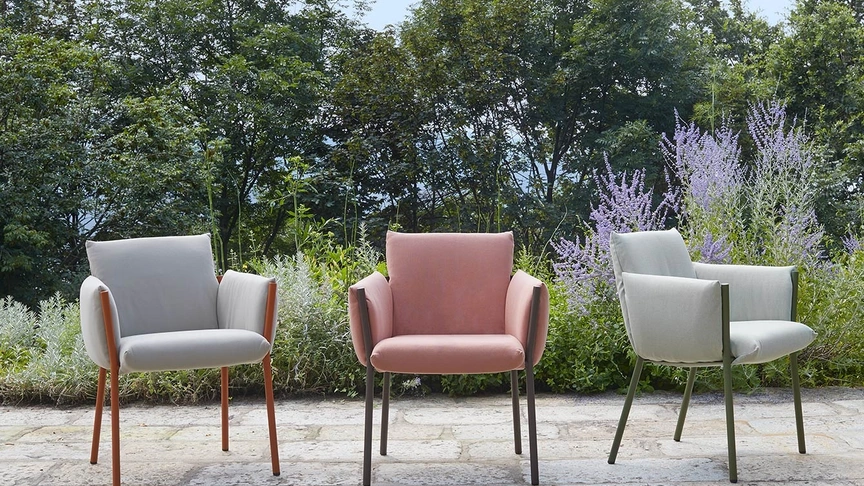 Sedia in tessuto imbottito Brezza di Scab Design