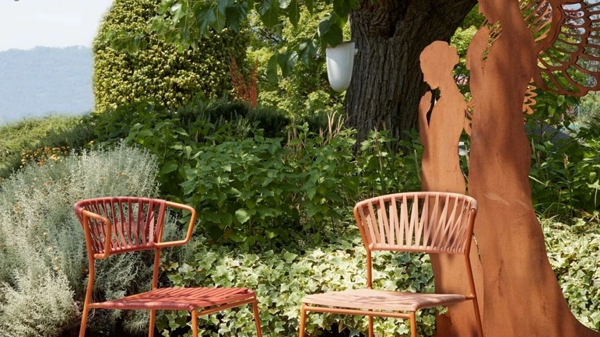 Sedia Lisa Club in PVC di Scab Design