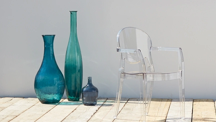 Sedia impilabile per esterno in policarbonato trasparente Igloo di Scab Design