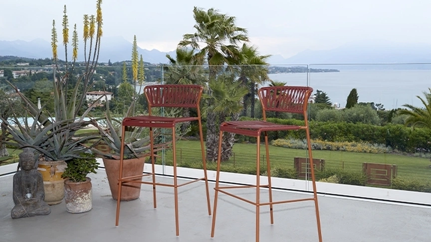 Sgabello LIsa Club in PVC di Scab Design